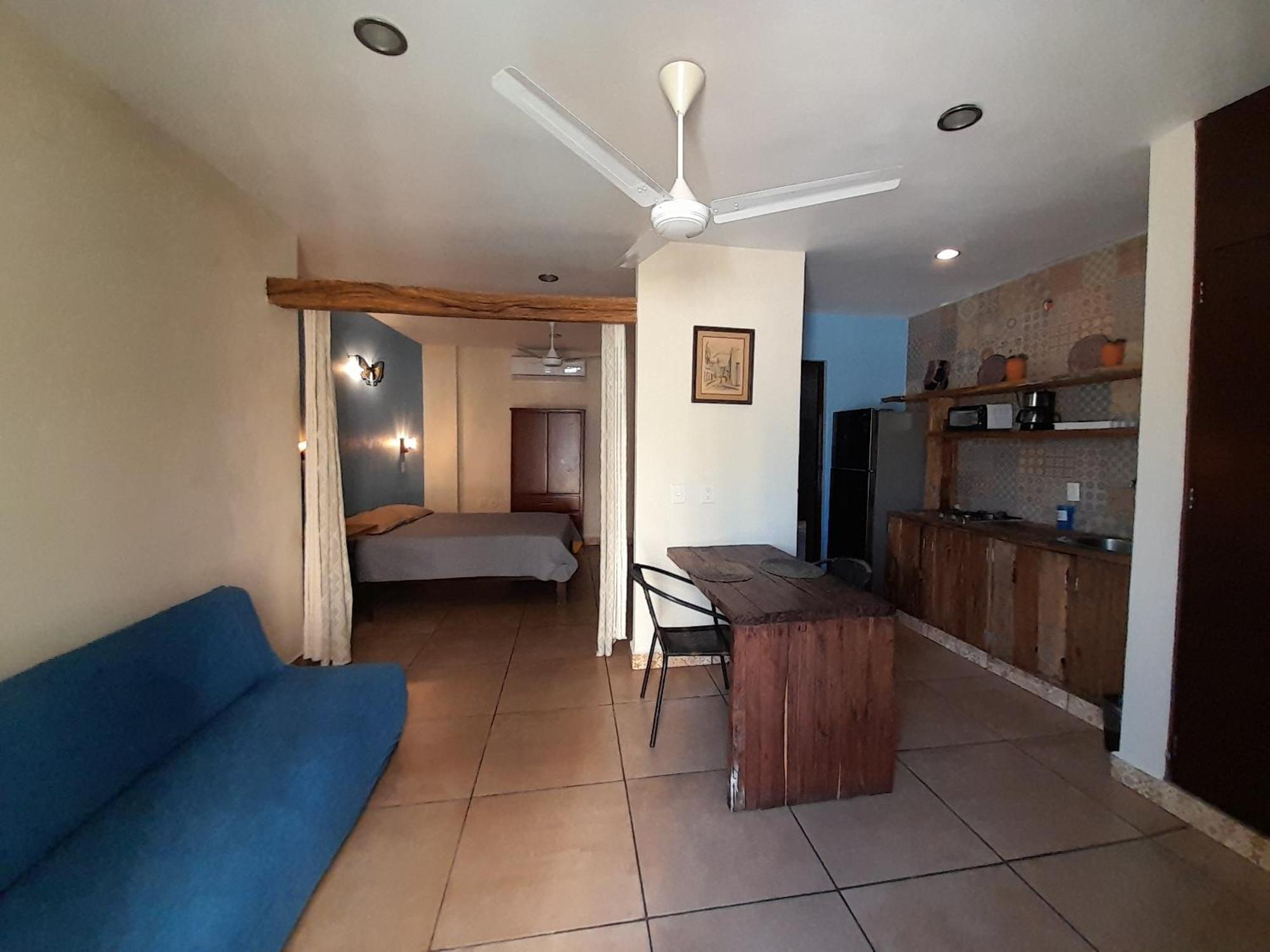 Aguacate Suites Mazatlán Exteriör bild